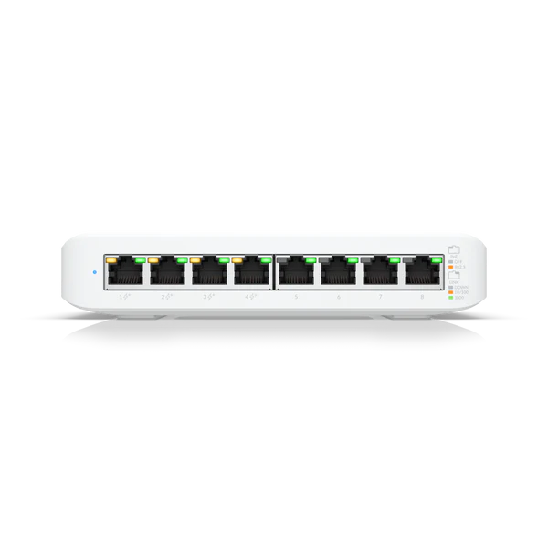 USW-Lite-8-PoE Unifi Switch POE+ Gigabit Swich 4 Port PoE - 4 Port Gbit - 8 Port